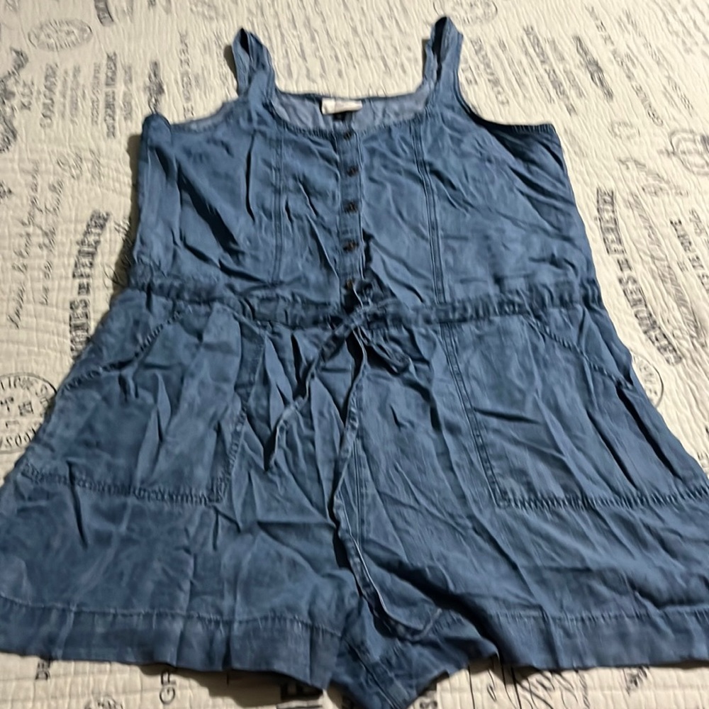 Woman’s short romper not new no tags color wash blue size L
